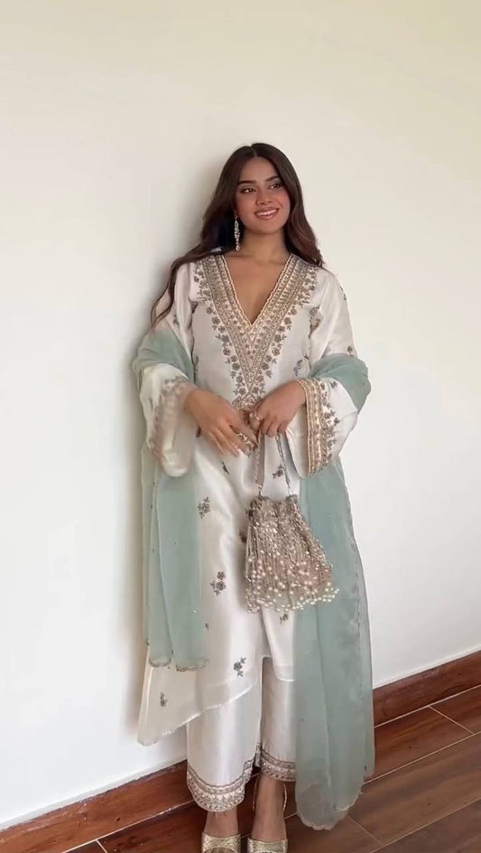 EID 🌙 EXCLUSIVE 3 PIECE PLAZZO PAIR WITH   DUPATTA IN SEQUENCE EMBROIDERY WORK