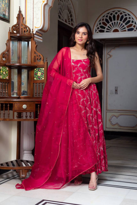 Radiant Rani: Magenta Georgette Floral Embroidered Anarkali Set with Dupatta