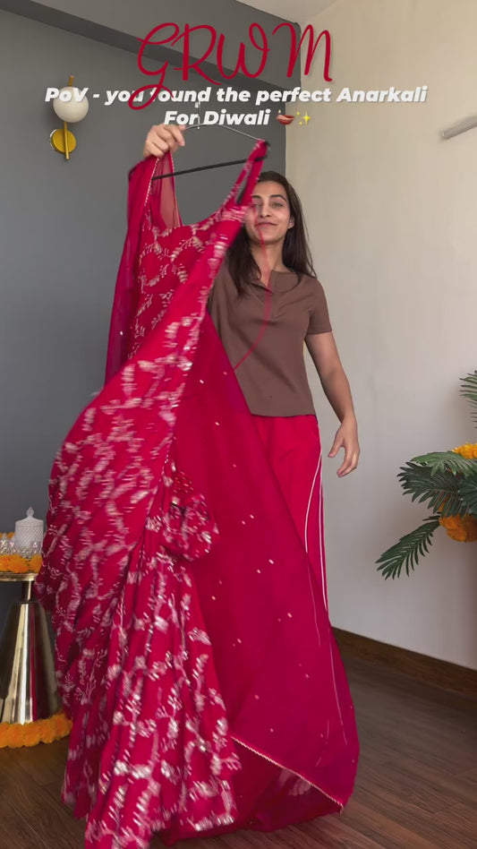 Radiant Rani: Magenta Georgette Floral Embroidered Anarkali Set with Dupatta